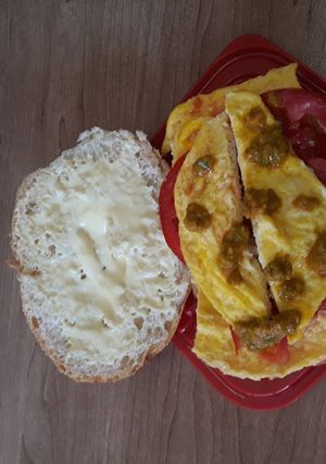 A picture of Breakfast roll.