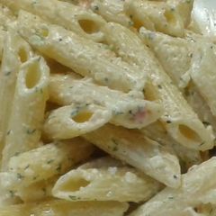 A picture of Garlic onion creamy pasta salad.