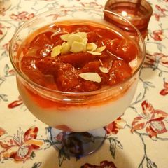 A picture of Strawberry and Rhubarb Tiramisu.