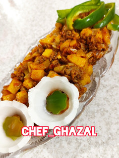 عکسی از دستور خوراک گوشت چرخ کرده و سیب زمینی