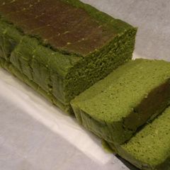 A picture of Matcha Cake with Okara (Soy Pulp) and Soy Milk.