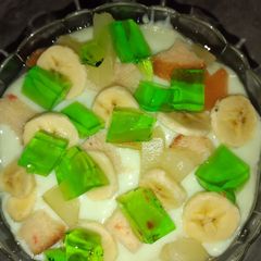 A picture of Fruit custard.