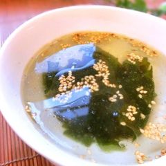 Instant Wakame Seaweed Soup A picture of Instant Wakame Seaweed Soup.