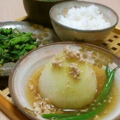 A picture of Super Easy Simmered Sweet Onion Soboro.