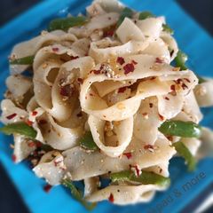 A picture of Homemade capsicum Fattuccine pasta.