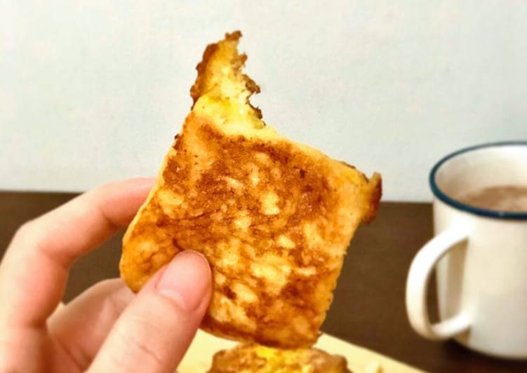 Simple French Toast with Melty Cheese