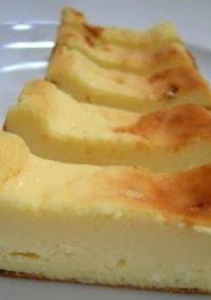 A picture of Oil-Free Baked Yogurt Cake.