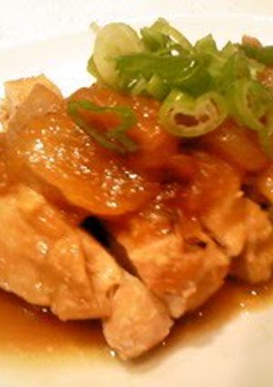 A picture of Super-Simple! Chicken Thighs and Onion Simmered in Sauce.