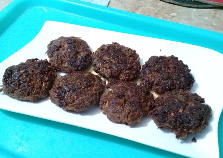 Step-by-Step Guide to Make Quick Kachay Qeeme k kabab