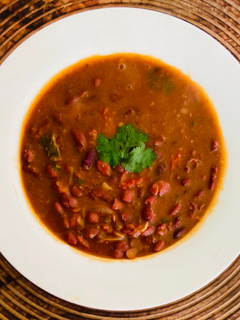 રાજમા (Rajma Recipe in Gujarati) રેસીપી મુખ્ય ફોટો