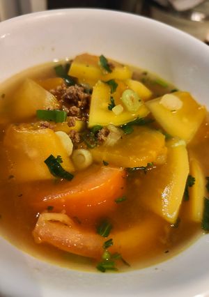 Hình của món Canh đu đủ thịt bò băm.