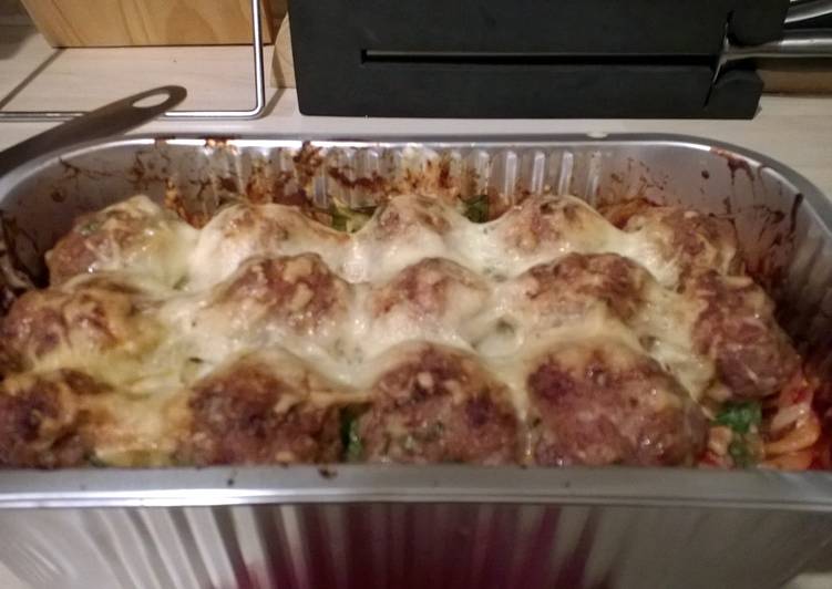 Pasta Meatball Bake