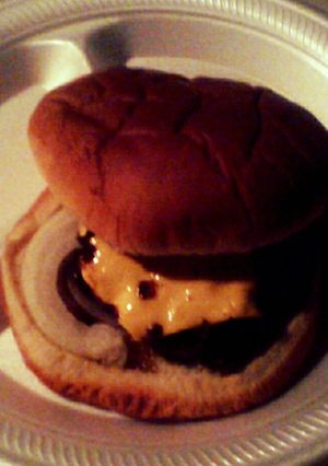 A picture of Ground Round Cheesy Burger.