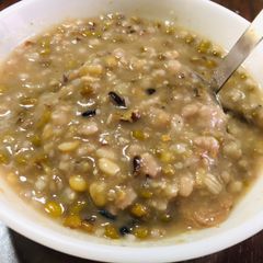 A picture of Green Gram / Mung Bean Multigrain Porridge >> Ginisang Munggo | Monggo with Pork and Mixed Grains.