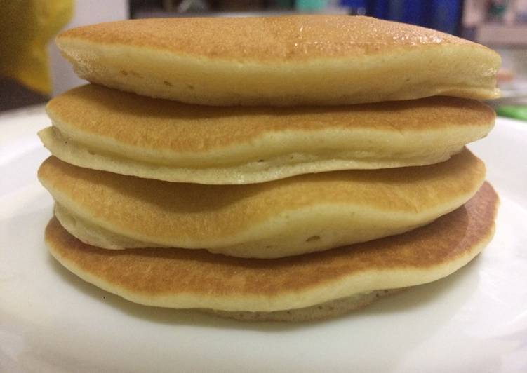 Soft and Fluffy Pancakes