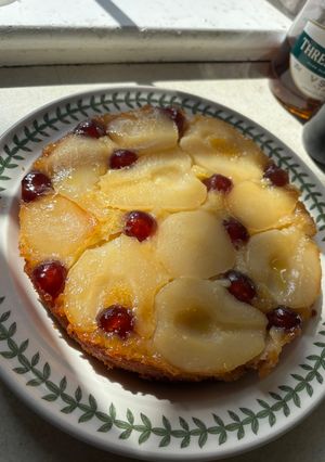 A picture of Upside-Down Pear and Banana Cake and Cupcakes.