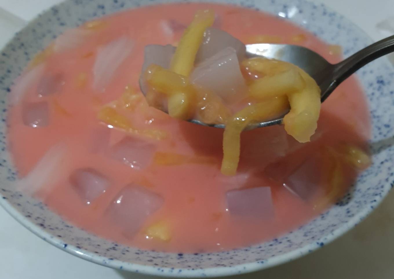 Es buah belewah kelapa nutrijel