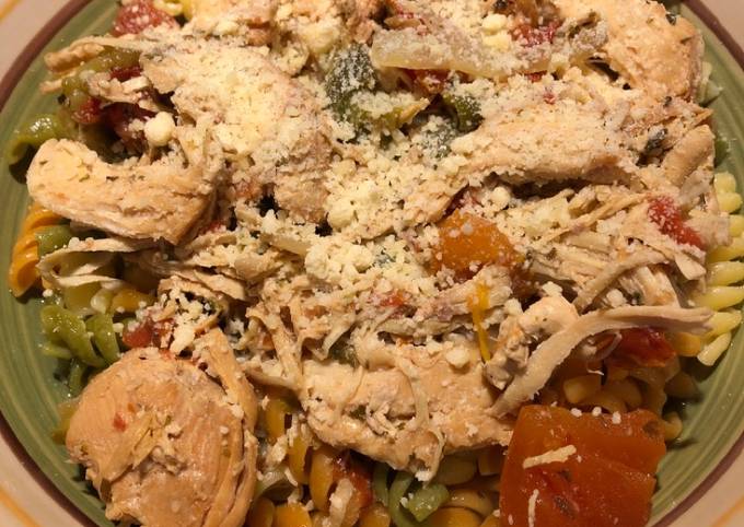 Crockpot Shredded Italian Chicken 