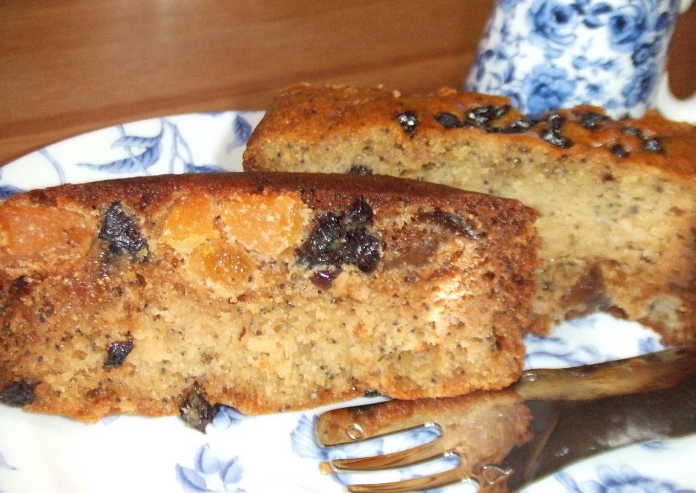 Budín de frutas secas y semillas de amapolas