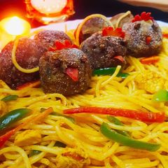 A picture of Spaghetti meatballs.