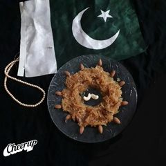 A picture of Gur waly chawal (Punjabi meethy chawal).