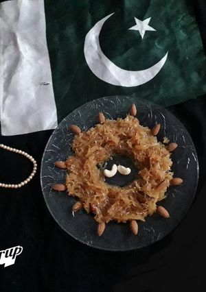 A picture of Gur waly chawal (Punjabi meethy chawal).