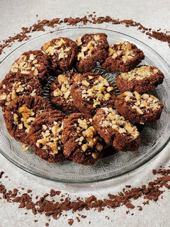Una foto de 🍌🍪Galletitas de banana, algarroba y harina de coco 🍪🍌sin azúcar, sin edulcorante, #SinTacc