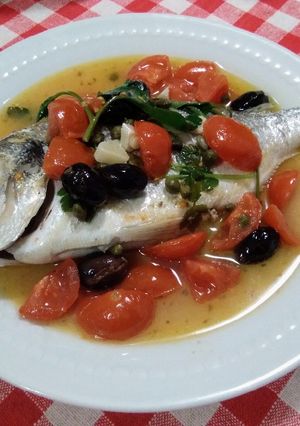 Foto di Spigola alle olive nere