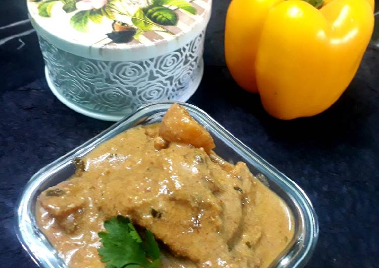 Recipe of Homemade Chicken Aloo in white gravy