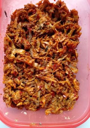 Foto resep Tongkol Suwir ala mom 3A