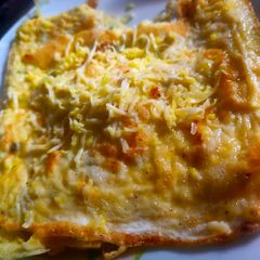 A picture of Cheese Omellete.