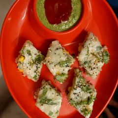 A picture of Corn Palak Rava Dhokla.