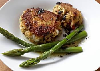 How to Recipe Tasty Sigs Leek and Sweet Pepper Crab Cakes