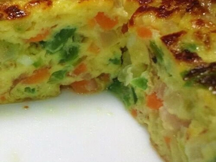 Easy Steps to Make Omelette with Lots of Vegetables and Cheese the Delicious So Delicious