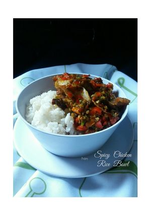 Foto resep Spicy Chicken Rice Bowl