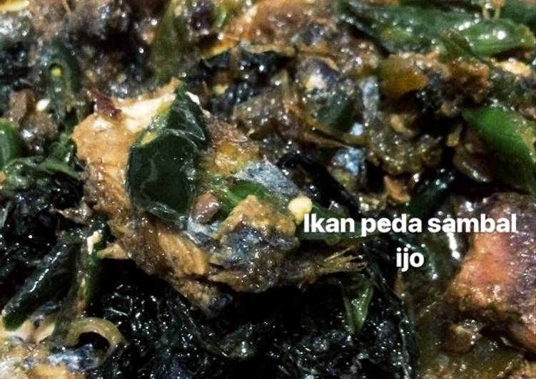 Bahan Menyiapkan Ikan peda daun singkong sambal ijo yang Sempurna