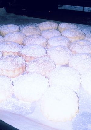 A picture of No eggs buiscuits.