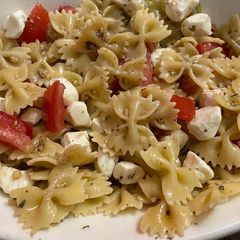 A picture of Balsamic Tomato Pasta Salad.
