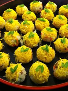 A picture of Chirashi Temari Sushi.