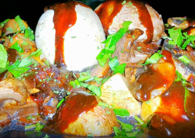 Steps to Prepare Award-winning Mike&#39;s Meaty Mushrooms &amp; Semi-Demi Glace