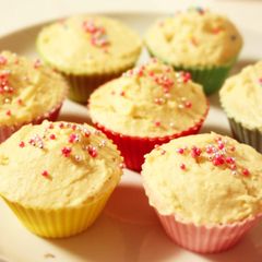A picture of Easygoing Tofu and Honey Cupcakes..