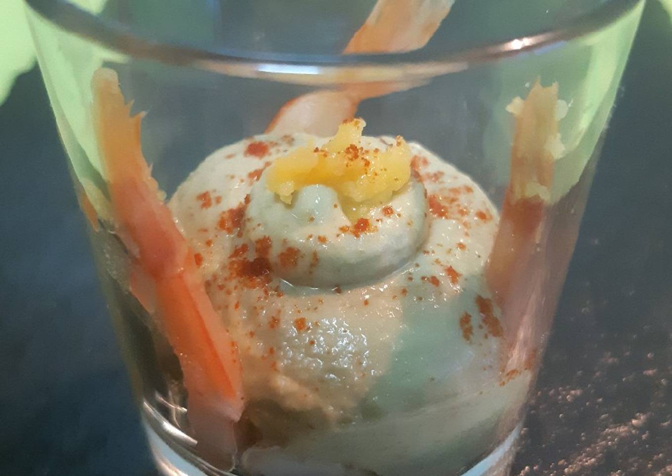 Cremoso de aguacate con gambas a baja temperatura