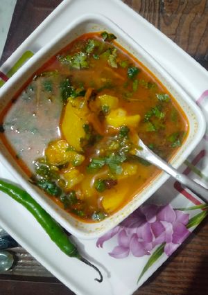 आलू टमाटर की सब्जी (aloo tamatar ki sabzi recipe in Hindi) रेसिपी मुख्य फोटो