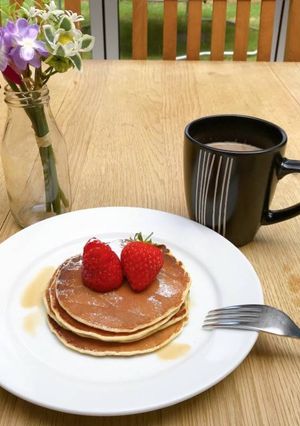 A picture of Simple American pancakes.