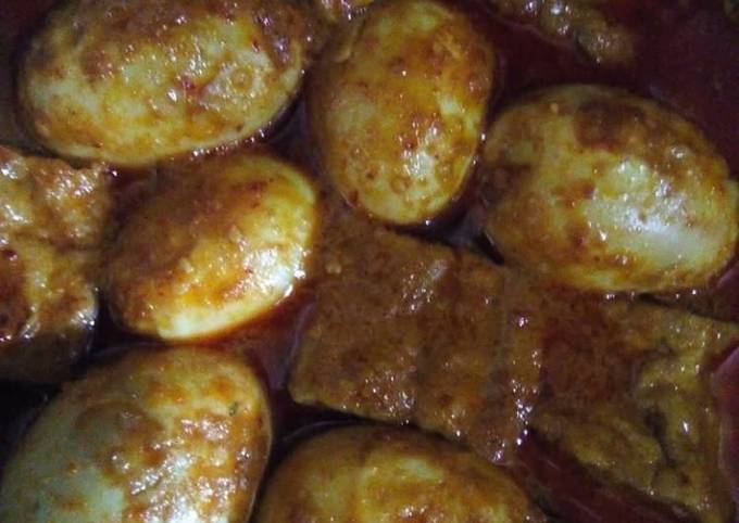 Yuk intip, Resep  buat Telur tahu tempe bumbu Bali sedep ala Wulan😘 yang sempurna