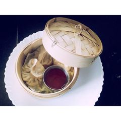 A picture of Veg Momos.