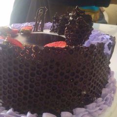 A picture of Beehive chocolate cage.