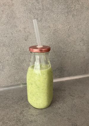 Une photo de Gaspacho de courgettes