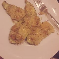 A picture of Stuffed Zucchini á la Thomas.