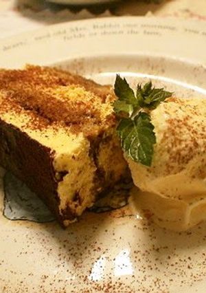 A picture of Rich Tiramisu with Cream Cheese.